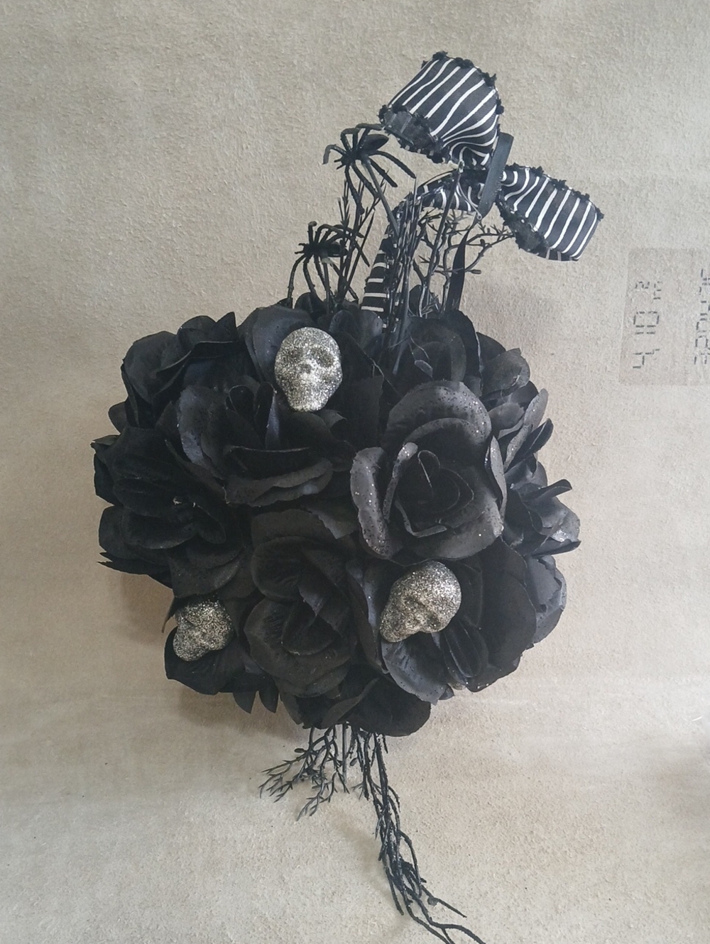 Halloween Black Floral Skull Hanging Decorative 10" Accent NEW